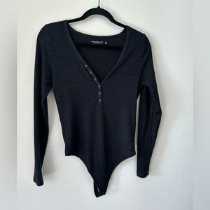 Abercrombie Soft A+F Cozy Henley Bodysuit